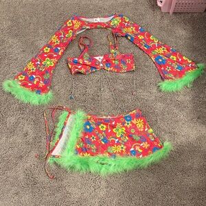 iHeartRaves set never worn size XL